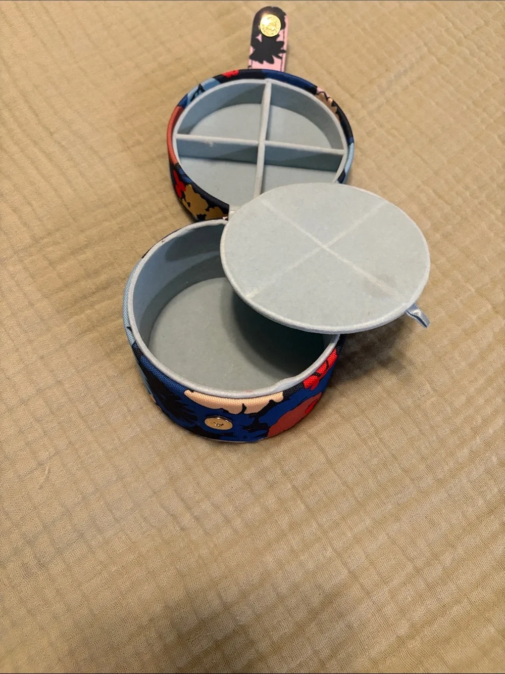 kate spade round coin